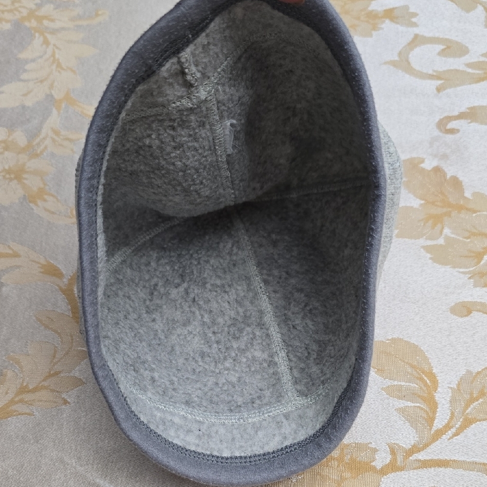 Patagonia Baselayer Pants & Gray Skull Cap Bundle - Picture 10 of 10